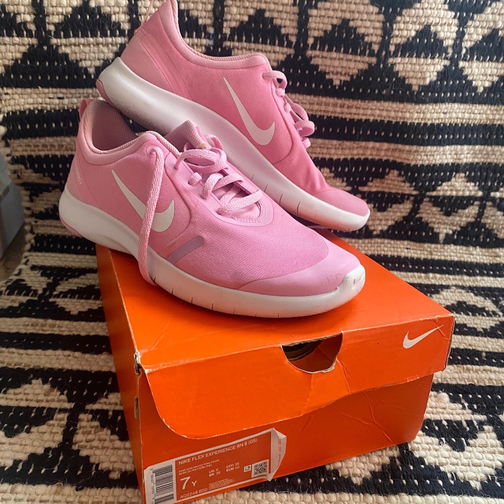 Nike